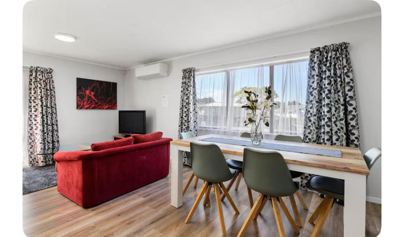 Aroha Nui Rotorua Villa Eksteriør bilde