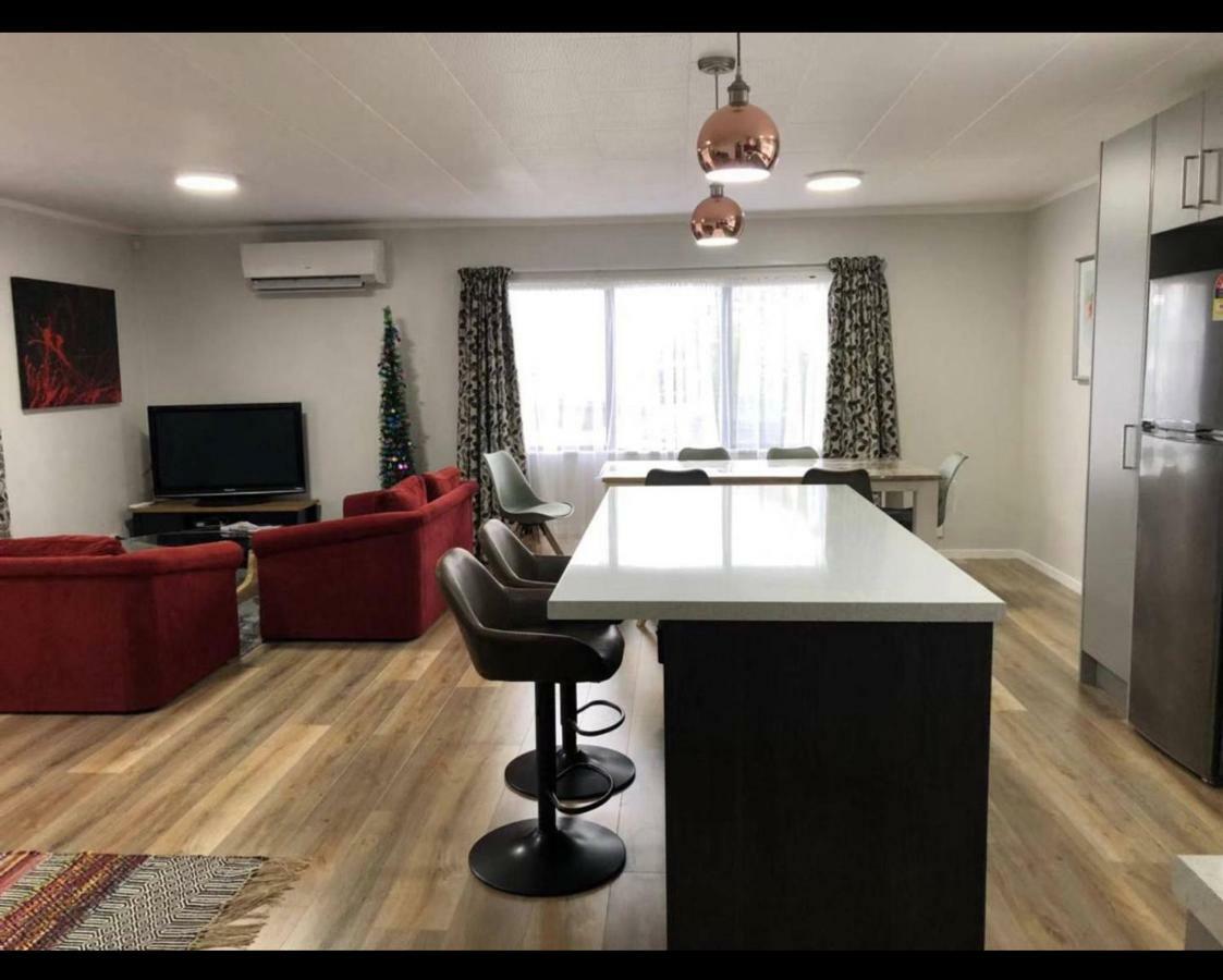 Aroha Nui Rotorua Villa Eksteriør bilde