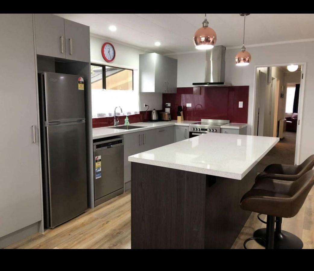 Aroha Nui Rotorua Villa Eksteriør bilde